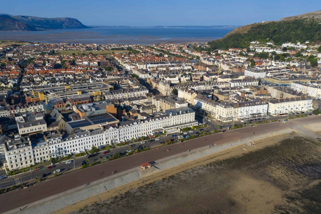 lift and escalator maintenance Llandudno, North Wales