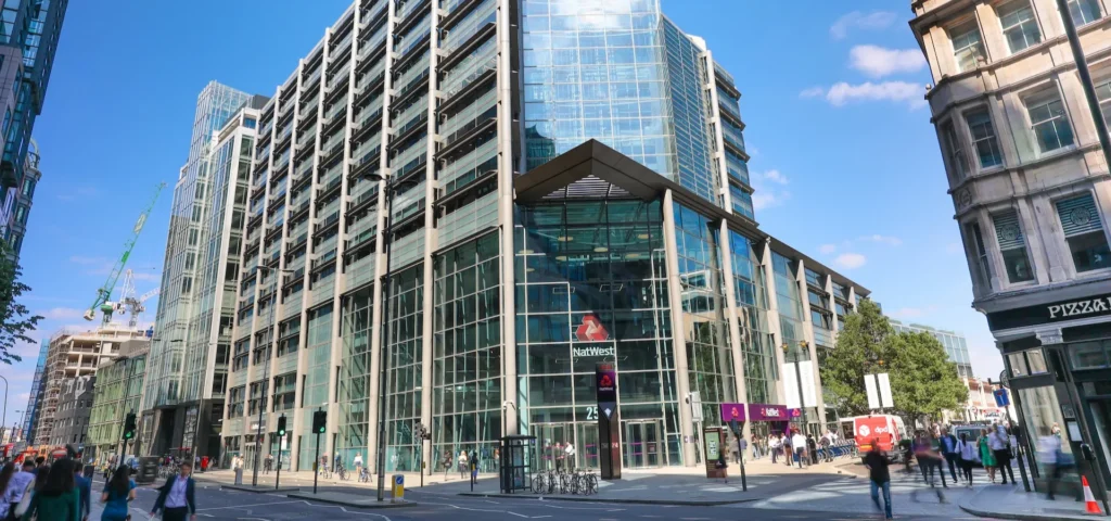 lift and escalator modernisation Natwest HQ Bishopsgate London