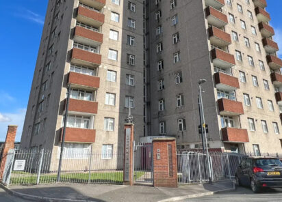 Lift upgrade at Portland House Ashton-under-Lyne as part of Manchester modernisation project