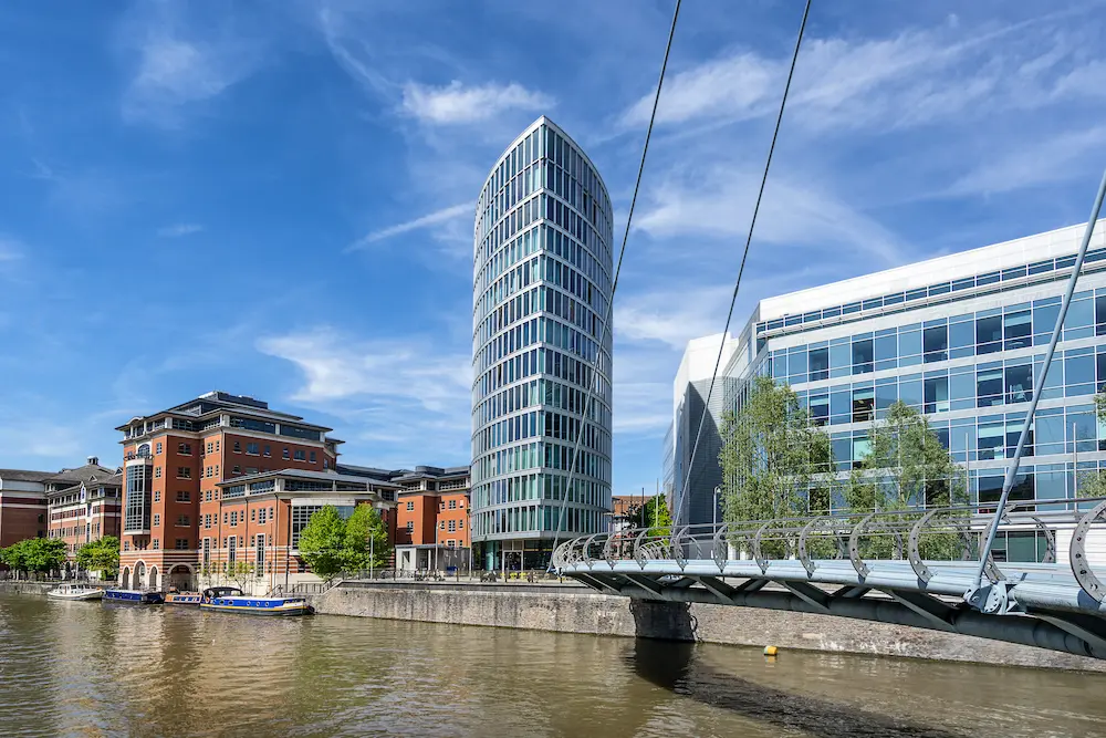 Bristol lift maintenance in Temple Quay